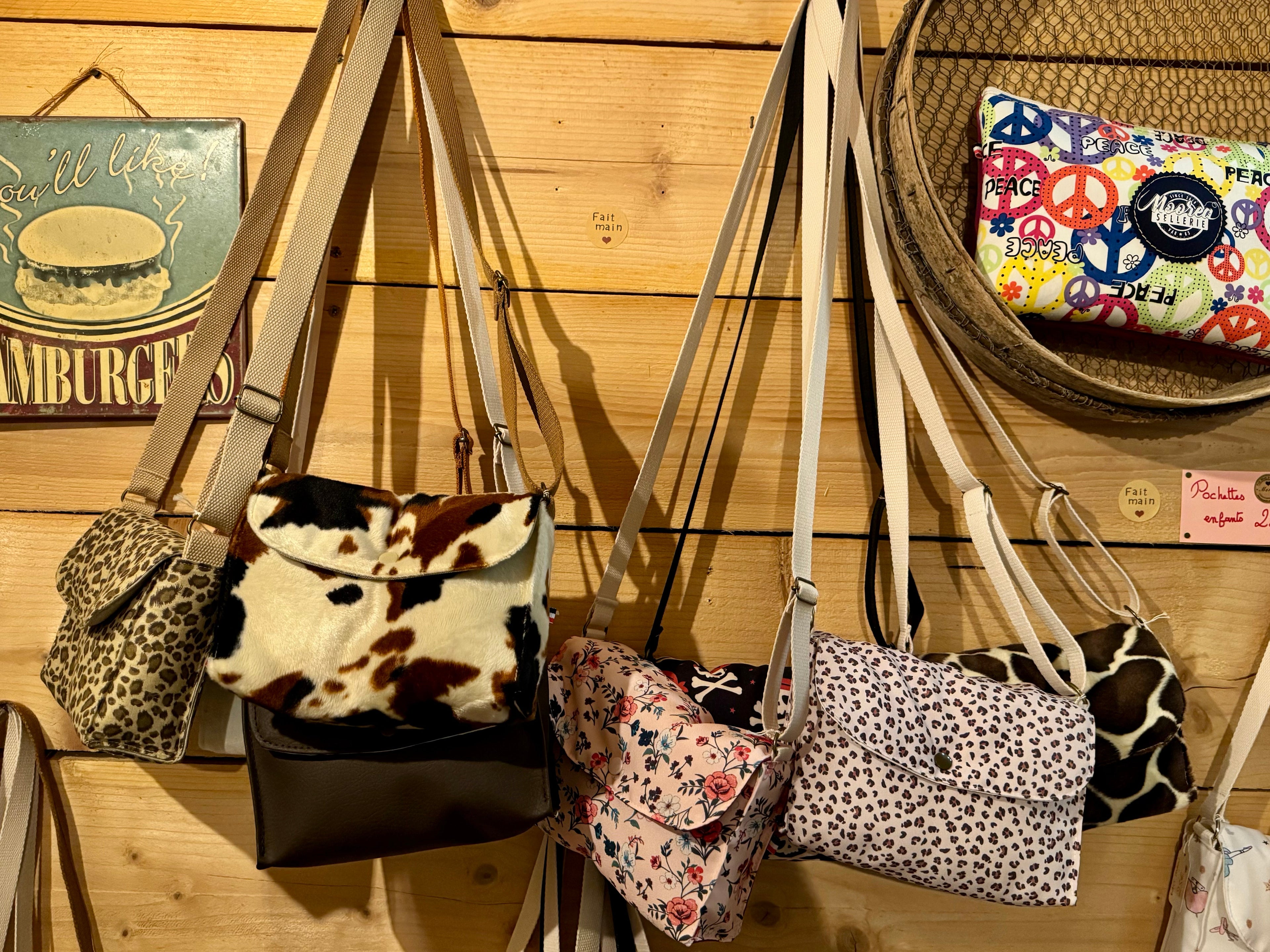 Sac bandoulière à pression