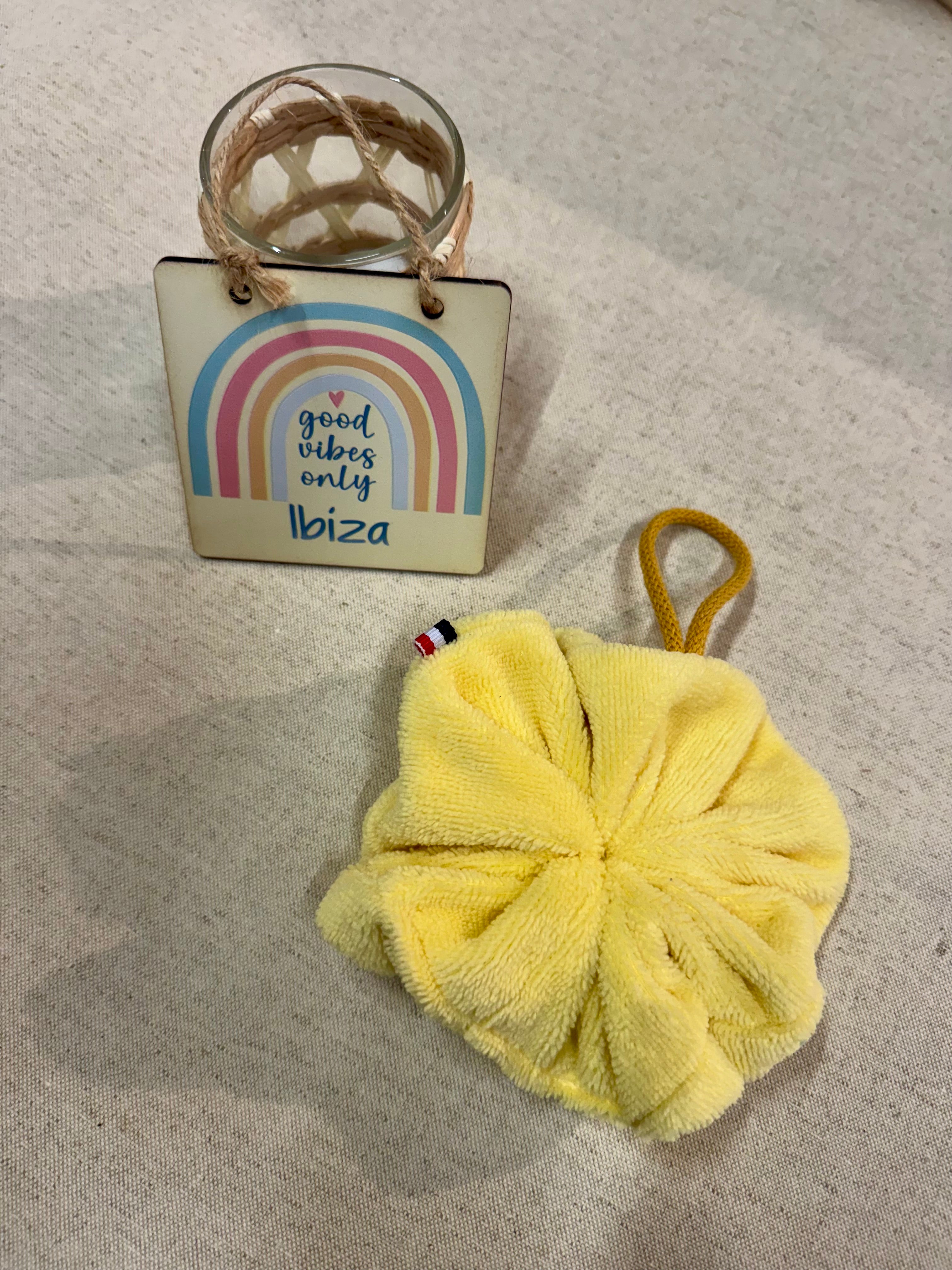 Fleur de douche en éponge bambou ultra douce Jaune