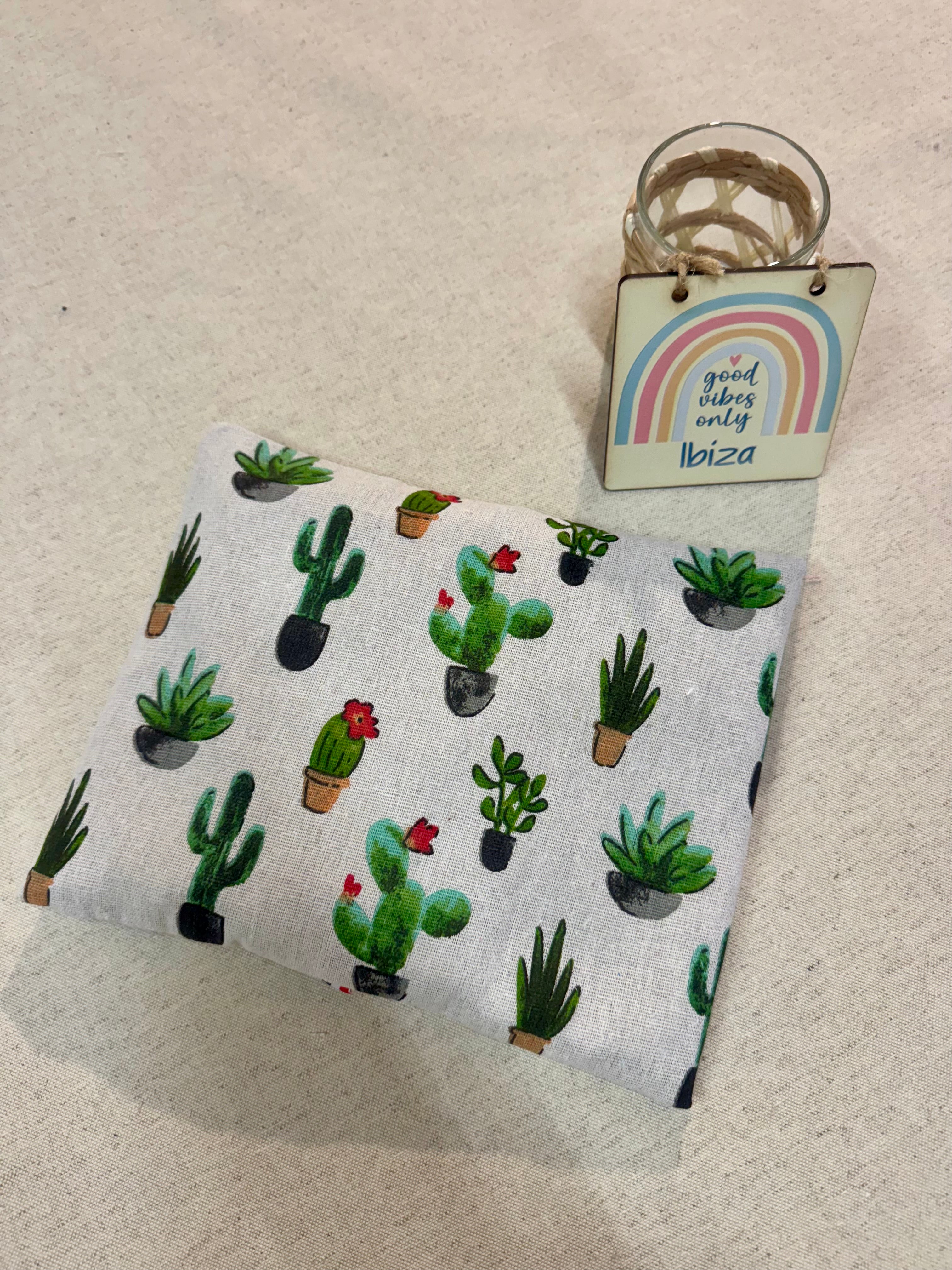 Bouillotte artisanale Cactus déhoussable avec noyaux de cerise