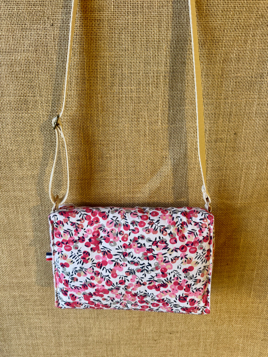 Sac bandoulière en Tissu Floral Fuschia