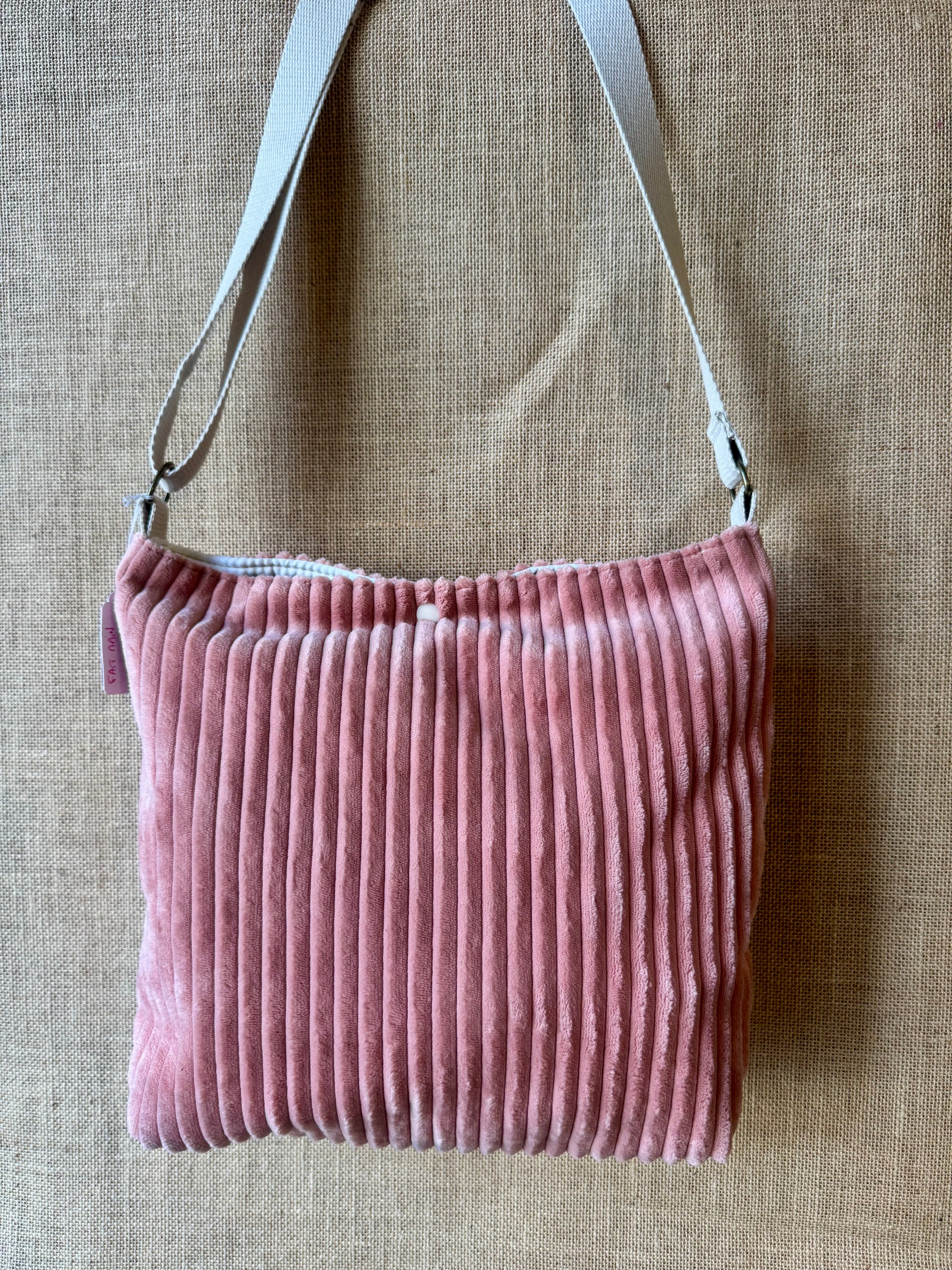 Grand Sac bandoulière en Velours Rose Poudré