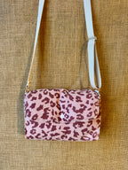 Sac bandoulière en Velours Léopard Rose