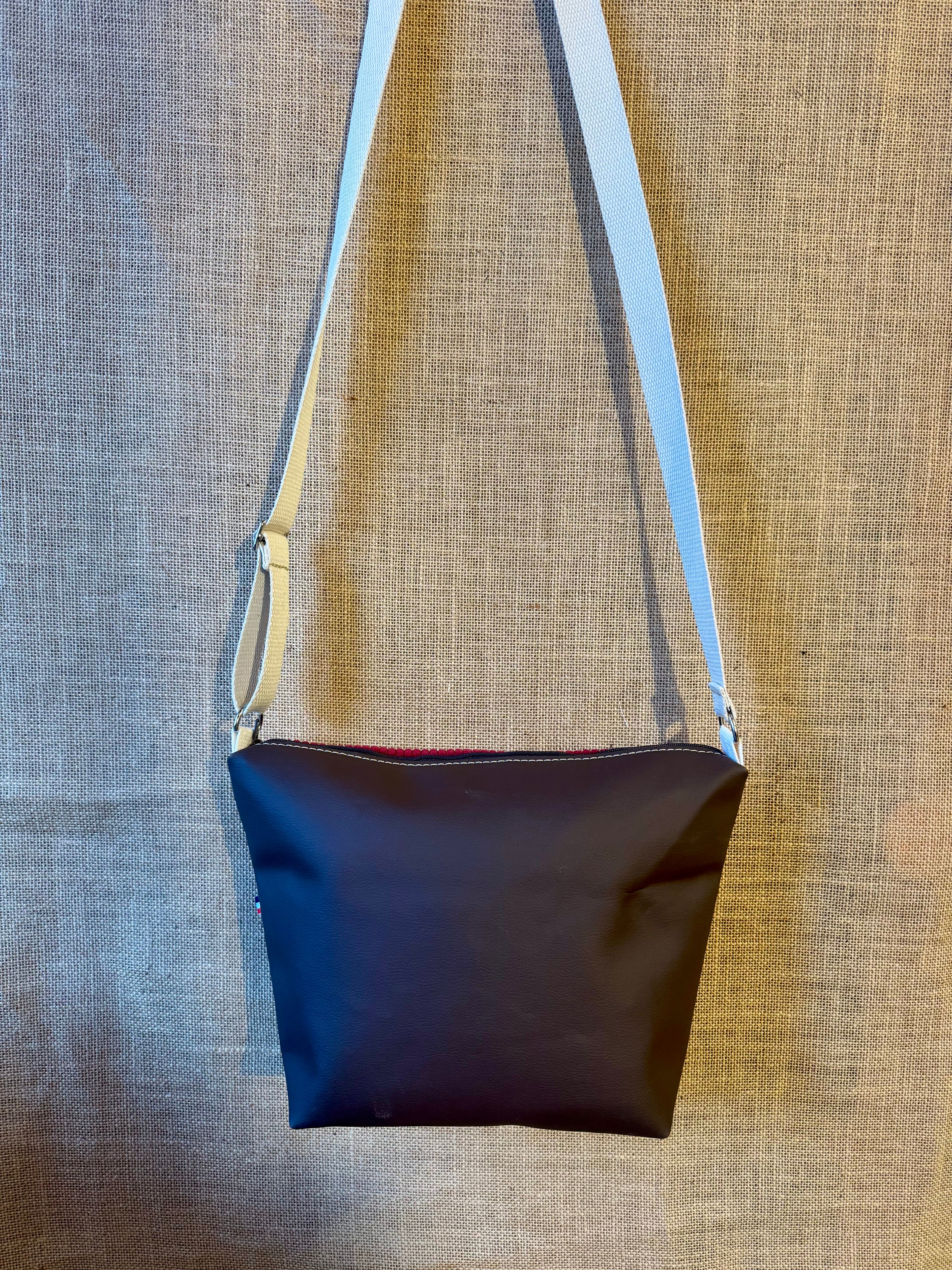 Sac trapèze bandoulière Velours Bordeaux / Simili Marron