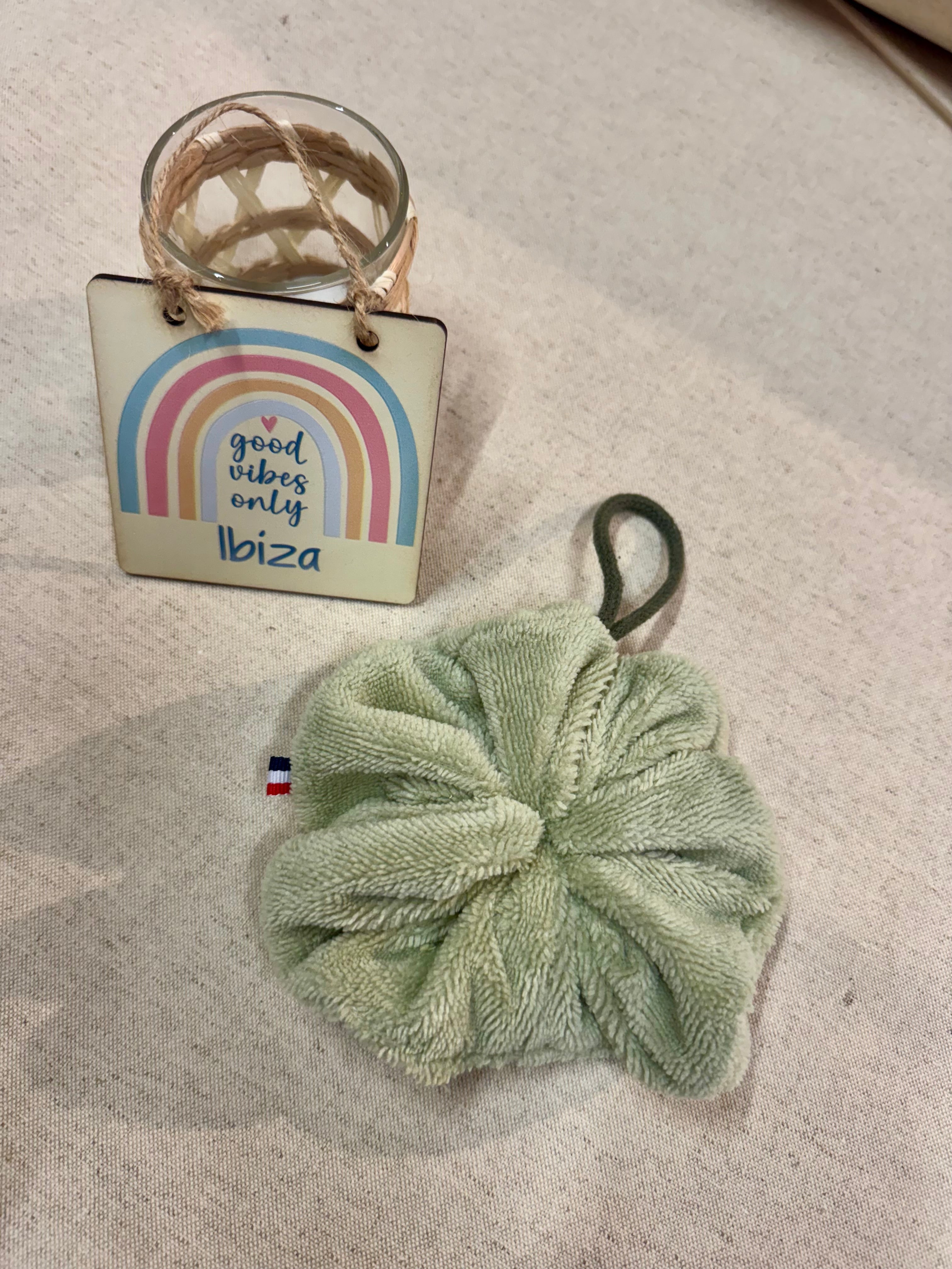 Fleur de douche en éponge bambou ultra douce Vert Kaki