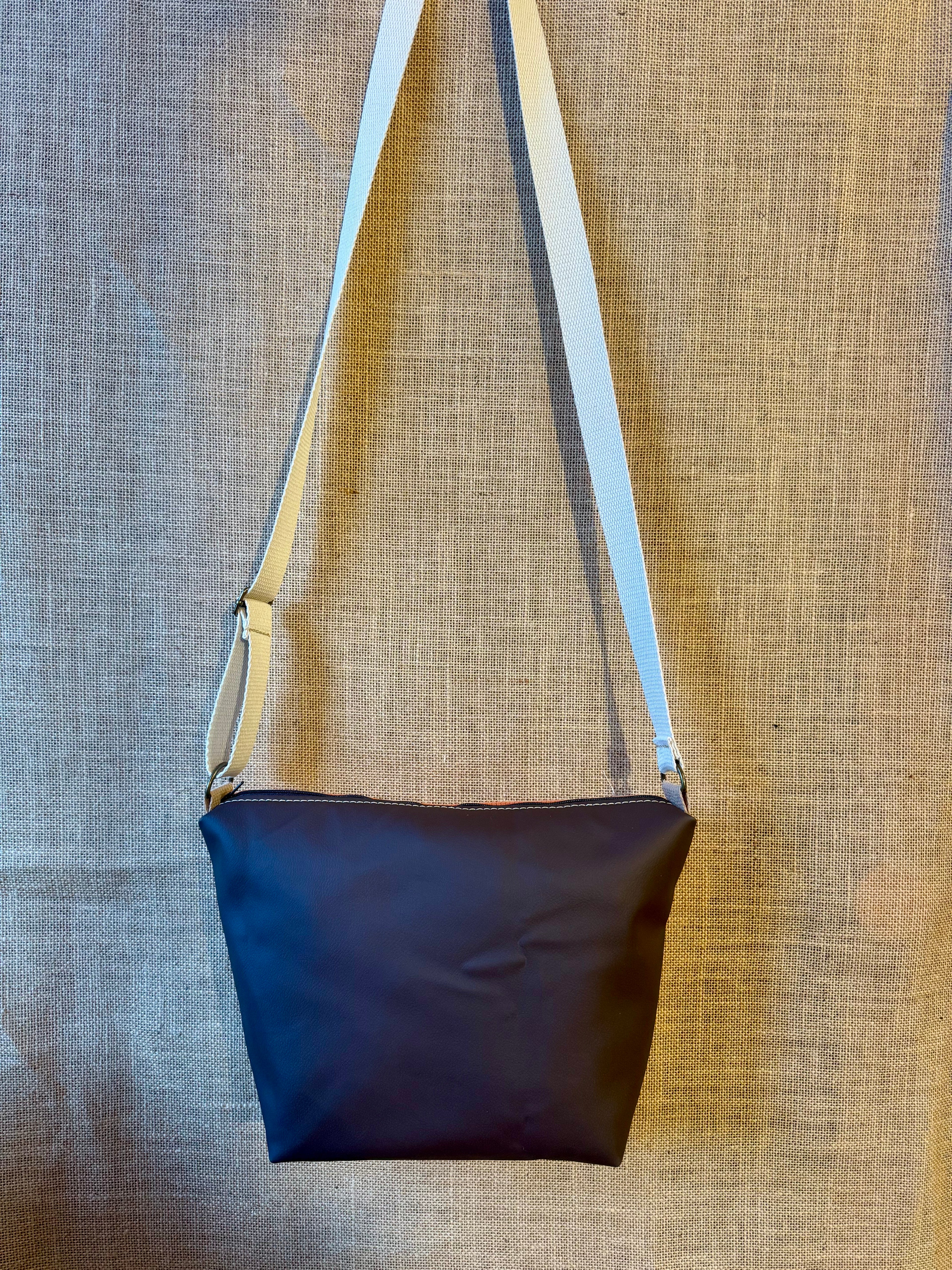 Sac trapèze bandoulière Velours Orange / Simili Marron