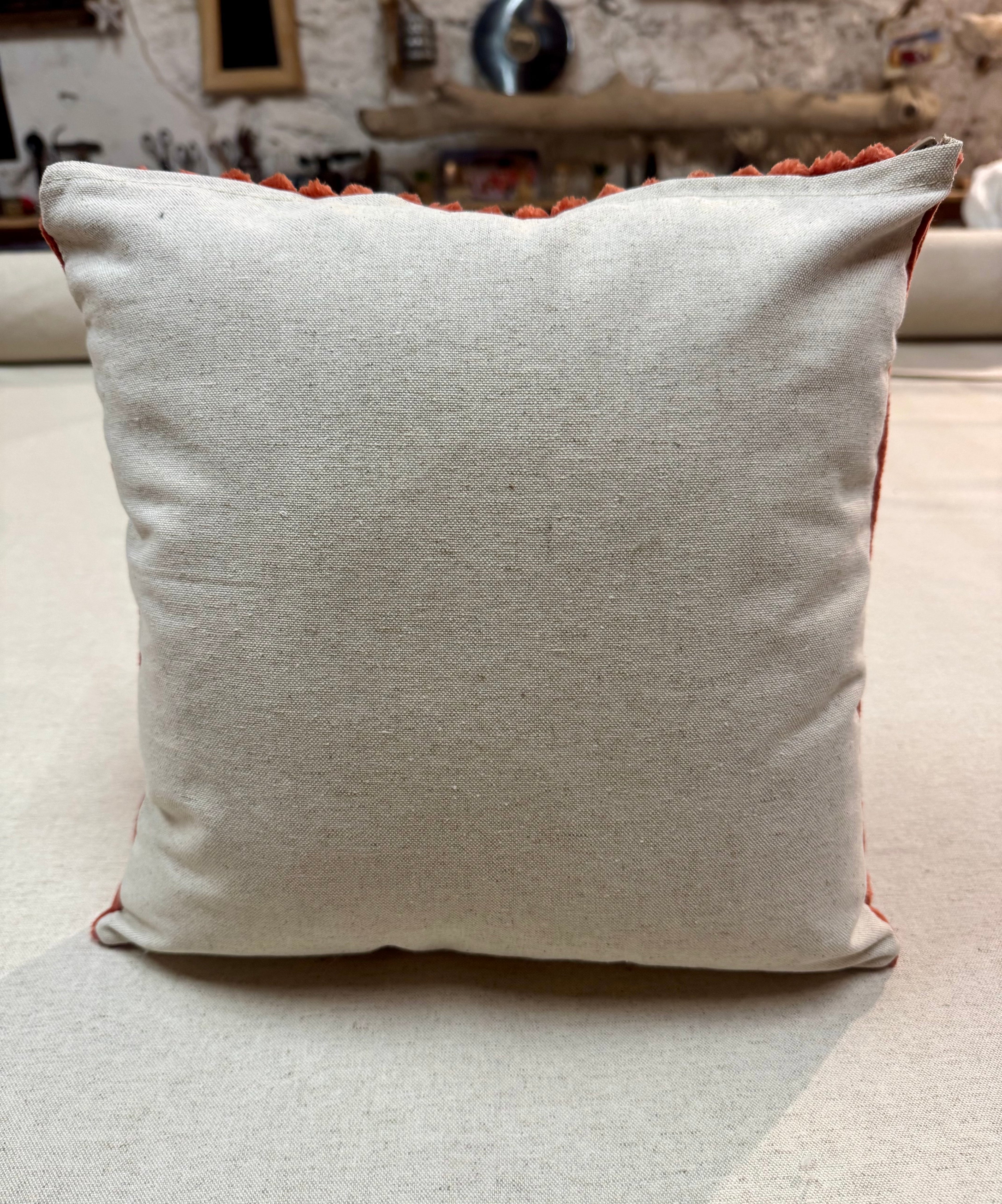 Coussin de décoration intérieure Velours Larges Cotes Terracotta