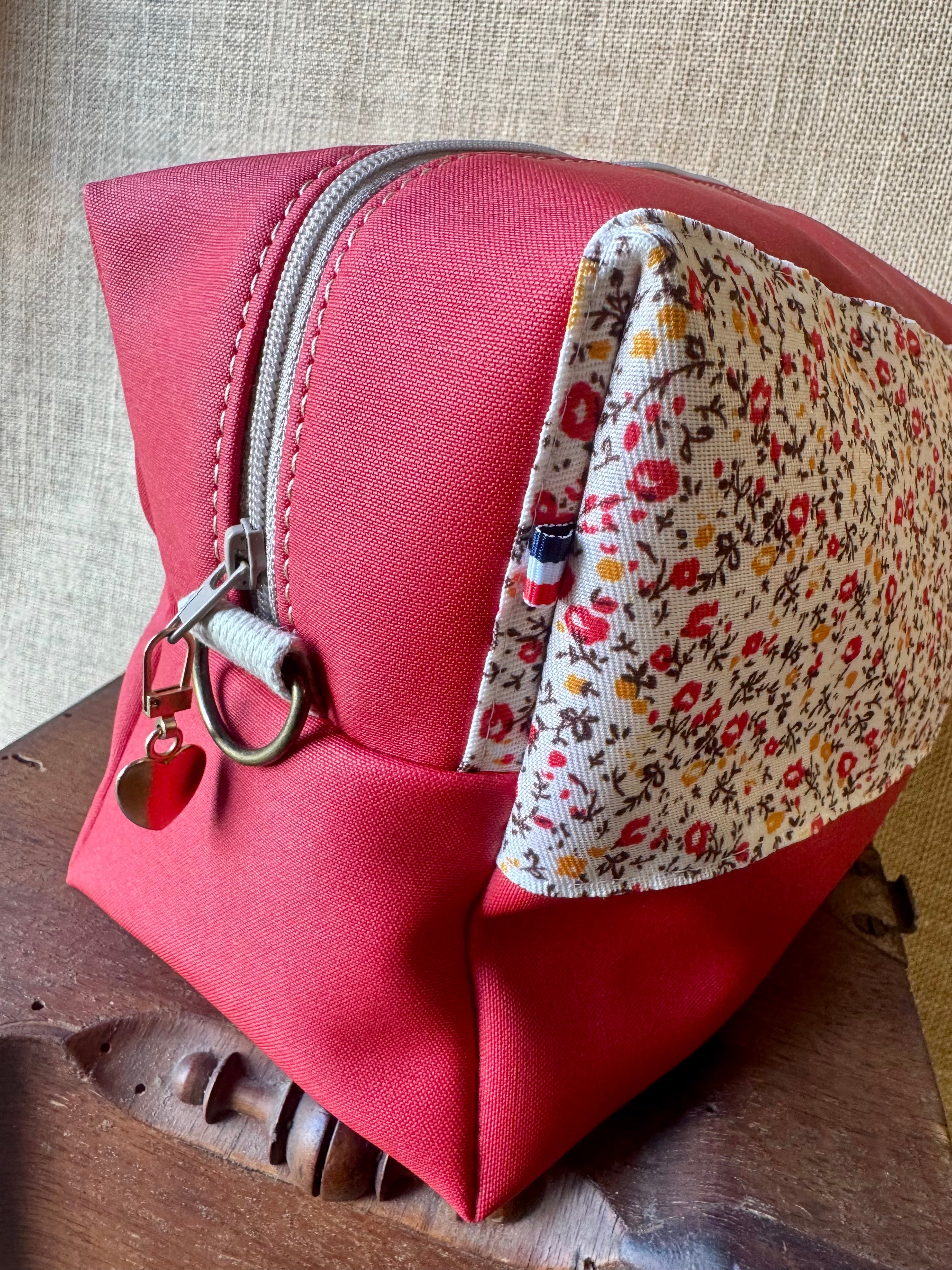 Trousse de toilette femme - Simili rouge / Tissu floral rouge