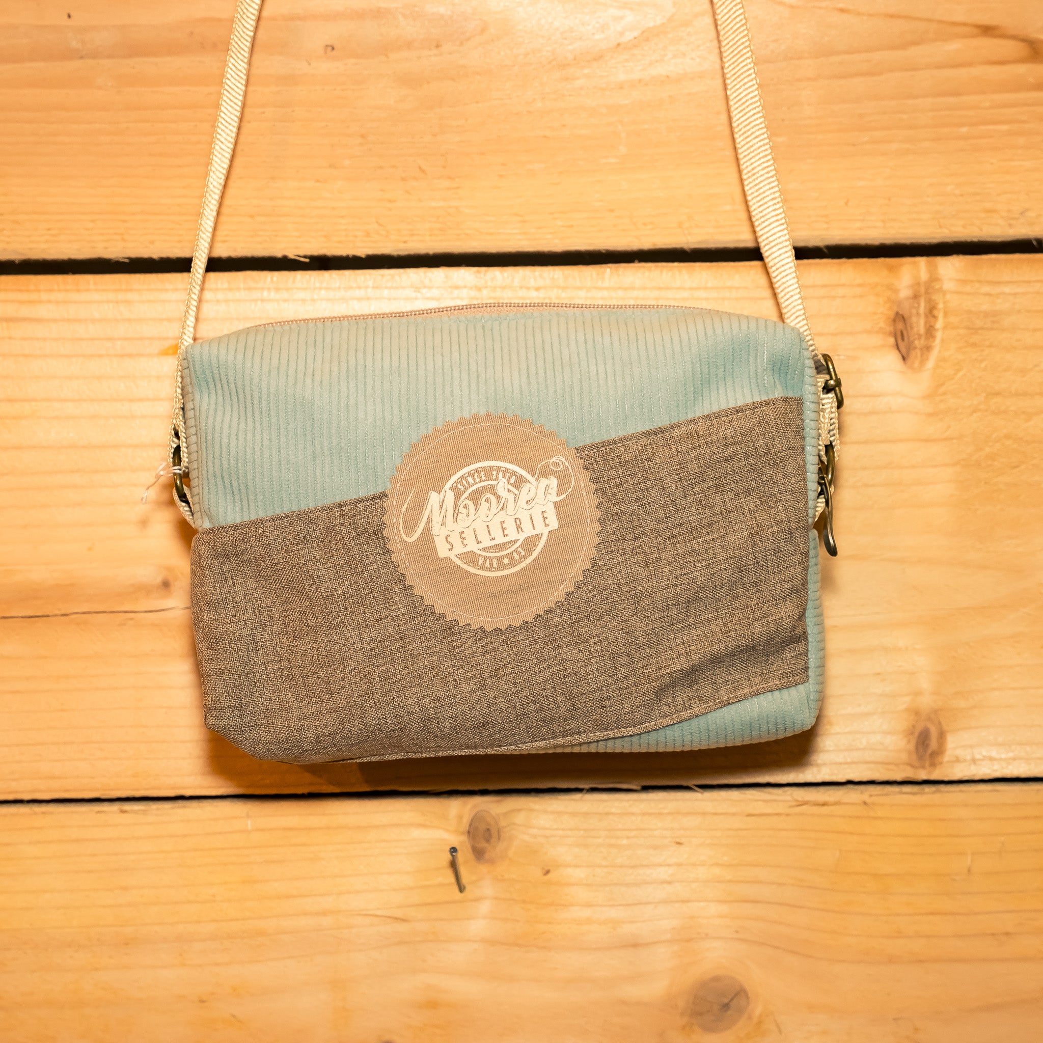 Sac bandoulière velours bleu ciel / tissu marron chiné