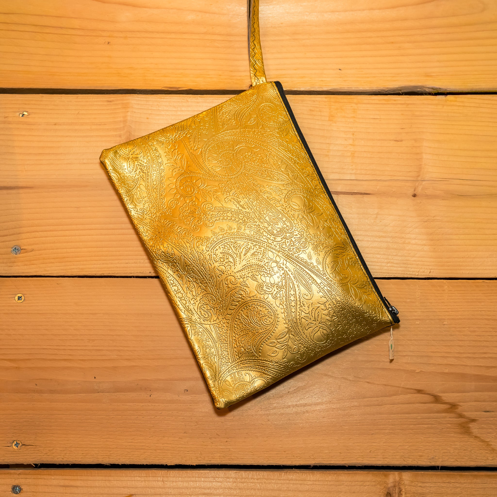 Pochette Plate Simili Doré motifs Arabesques