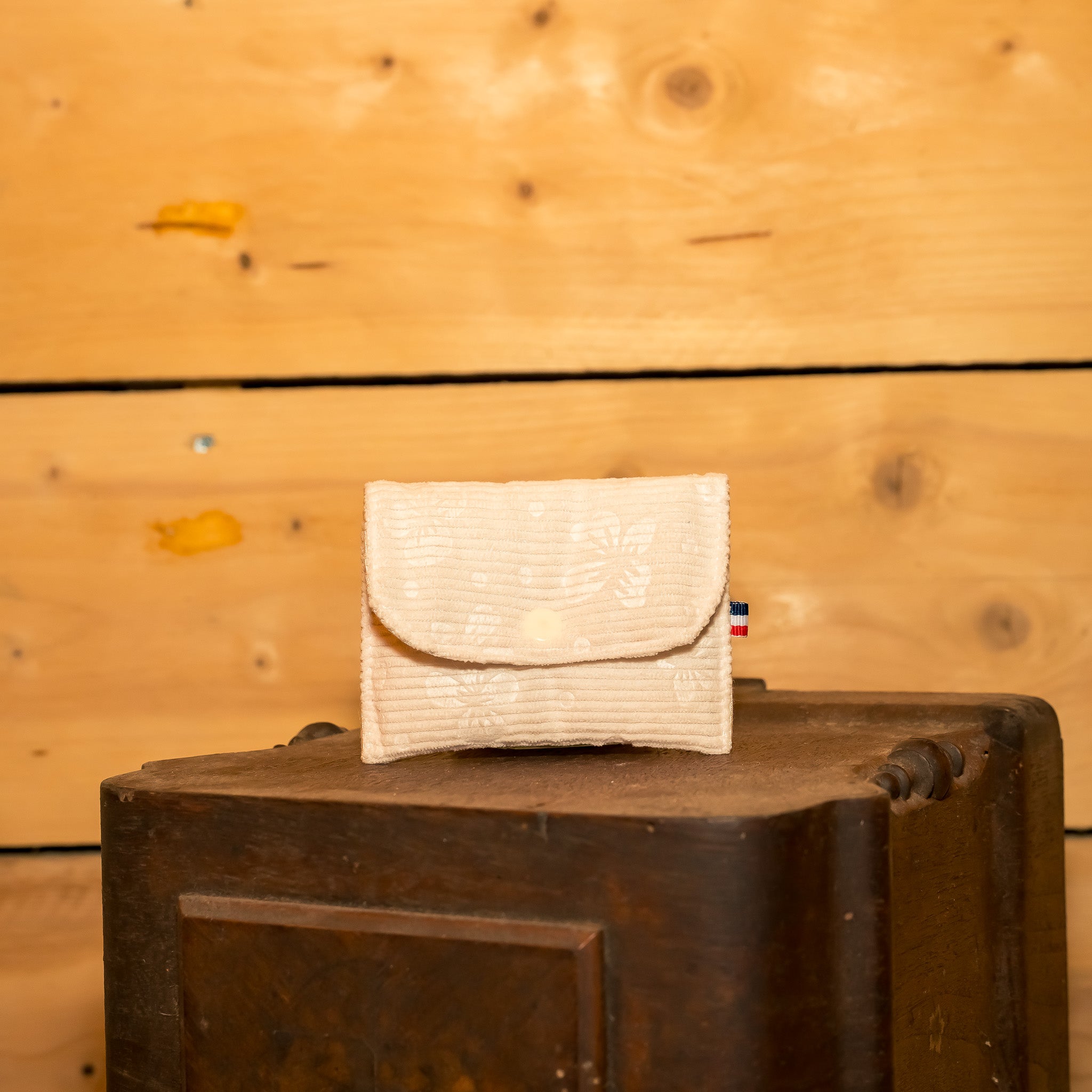 Porte Monnaie Velours Blanc motifs Fleurs