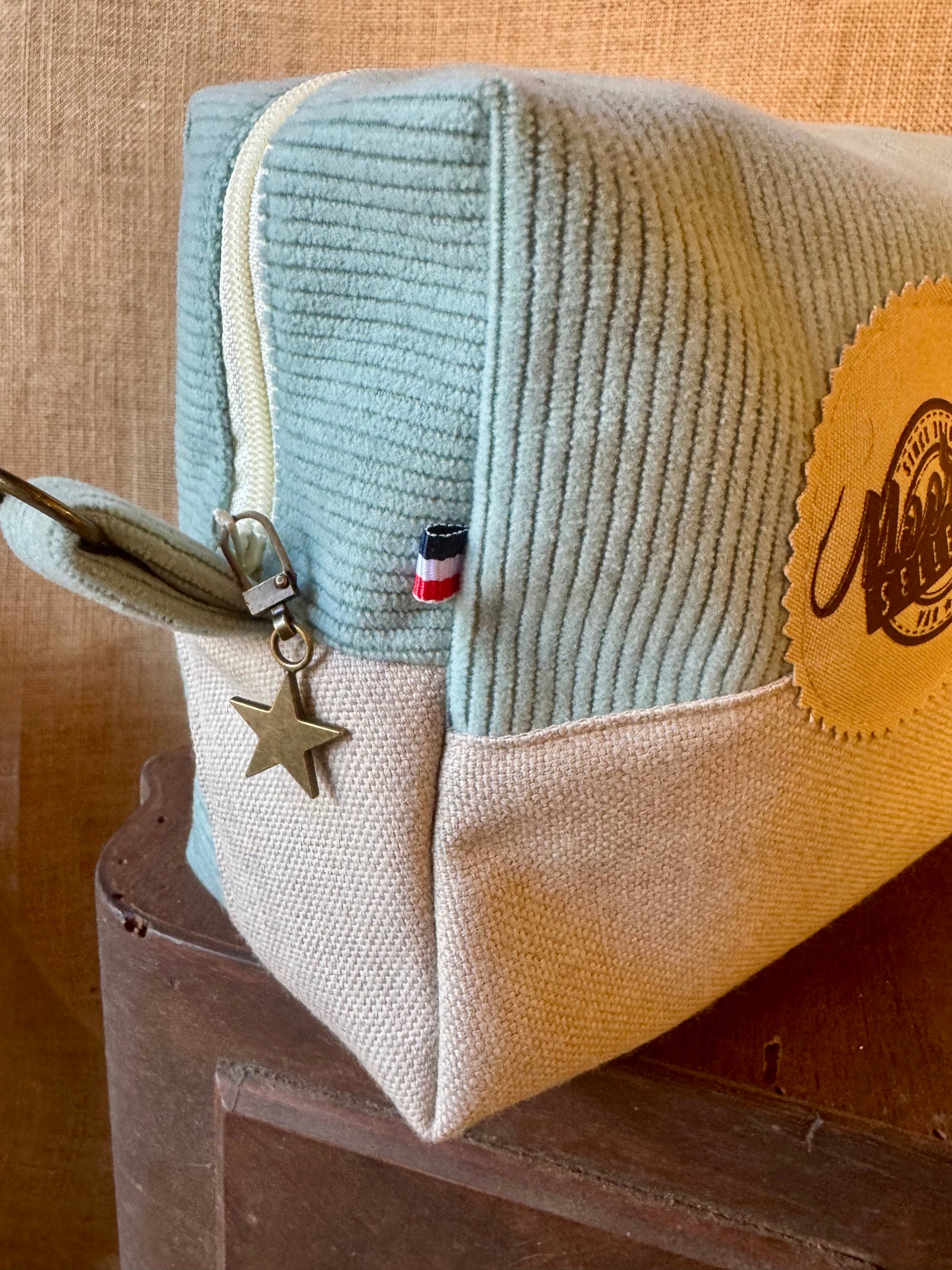 Trousse de toilette - Velours Bleu Ciel / Tissu Beige Chiné